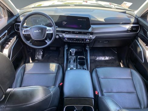 Used 2024 Kia Telluride S w/ S Sunroof Package FWD image 10