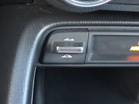 Used 2018 MAZDA MX-5 Miata RF Grand Touring image 18