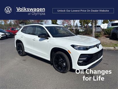 New 2025 Volkswagen Tiguan SE R-Line