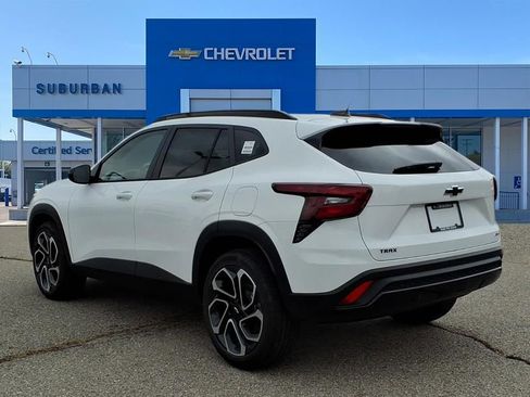 New 2026 Chevrolet Trax RS w/ Sunroof Package image 6