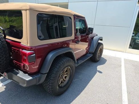Used 2021 Jeep Wrangler Rubicon w/ LED Lighting Group AWD/4WD image 6