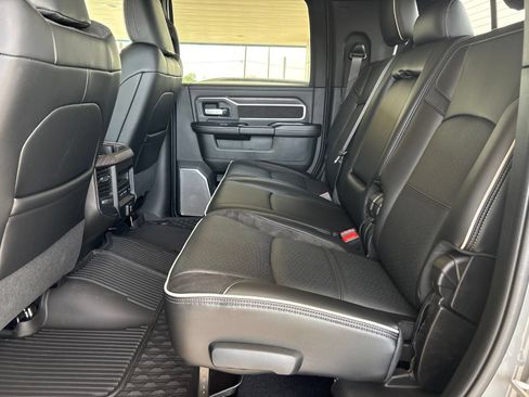 New 2026 RAM 2500 Laramie AWD/4WD image 18