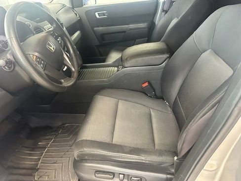 Used 2011 Honda Pilot EX image 17