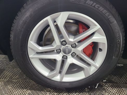 Used 2019 Audi Q5 2.0T Premium image 18