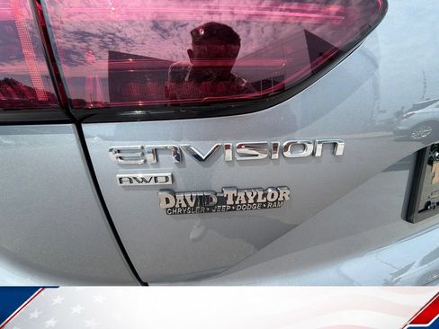 Used 2024 Buick Envision Preferred AWD/4WD image 9