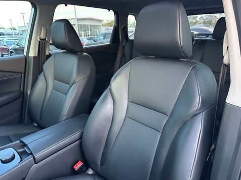 Certified 2022 Nissan Rogue SV w/ SV Premium Package image 28