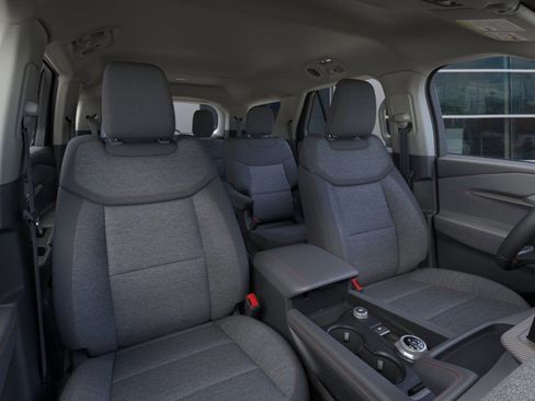 New 2025 Ford Explorer Active image 11