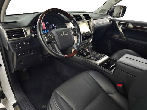 Used 2019 Lexus GX 460 Premium AWD/4WD image 12