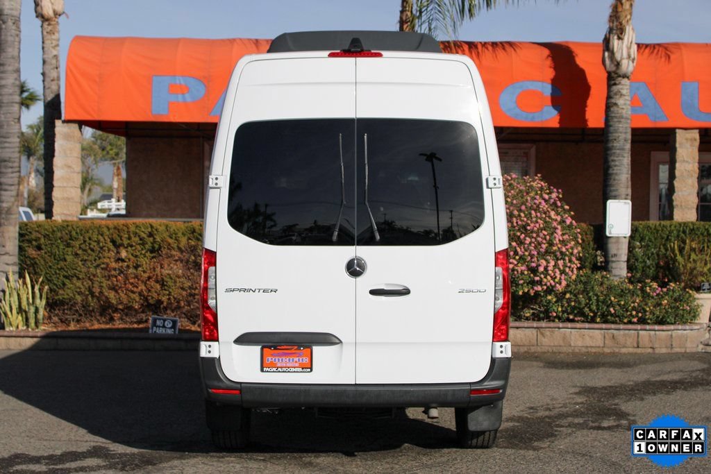 Used 2022 Mercedes-Benz Sprinter 2500 image 7