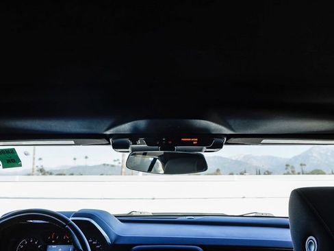 Used 2023 Chevrolet Camaro LT image 17