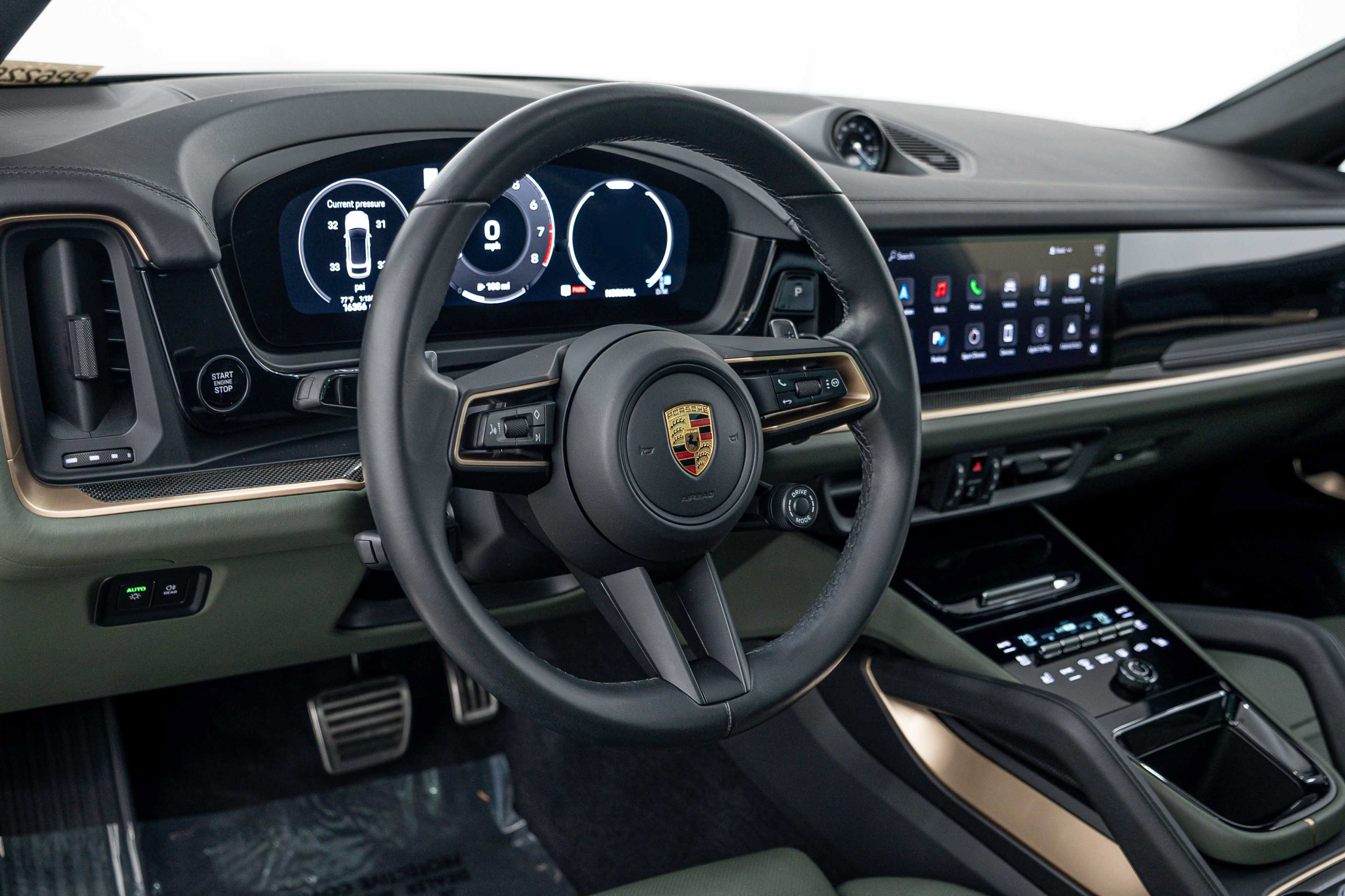 Certified 2024 Porsche Cayenne S AWD/4WD image 14