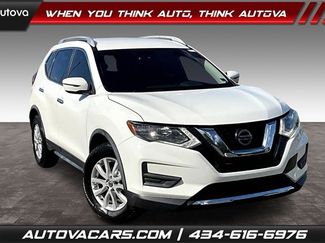 Used 2019 Nissan Rogue SV image 1