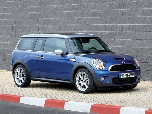 Used 2009 MINI Cooper Clubman S image 1