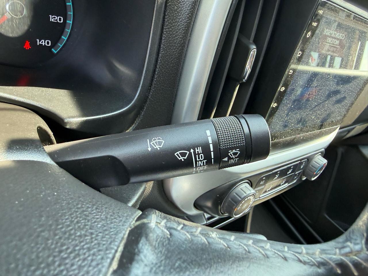Used 2017 Chevrolet Colorado LT RWD image 22