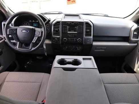 Used 2017 Ford F150 XLT AWD/4WD image 21