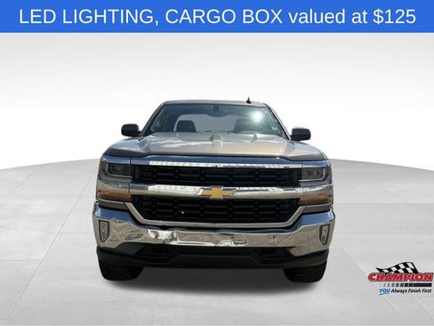 Used 2017 Chevrolet Silverado 1500 LT w/ All Star Edition AWD/4WD image 11