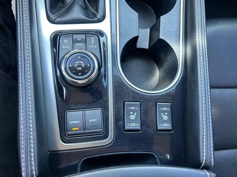 Used 2017 Nissan Maxima 3.5 SL FWD image 25