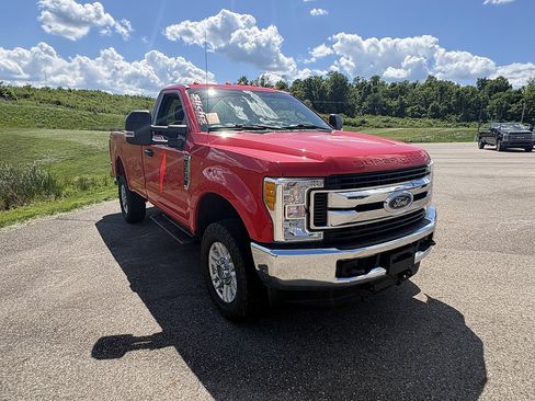 Used 2017 Ford F350 XL AWD/4WD image 7