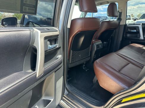 Used 2016 Toyota 4Runner Limited AWD/4WD image 30