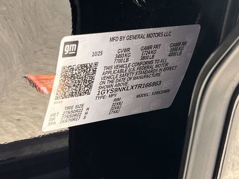 Certified 2026 Cadillac Escalade ESV Sport w/ LPO, ONYX Package image 33