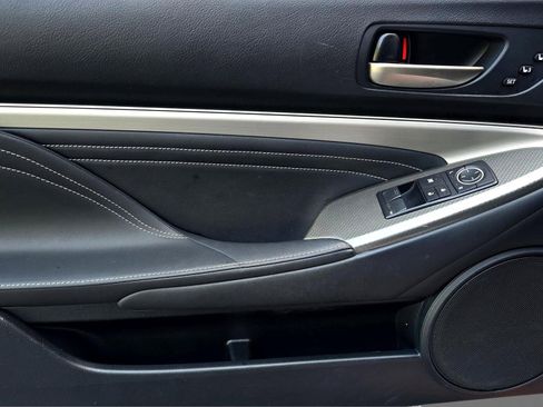 Used 2017 Lexus RC 200t F Sport image 23