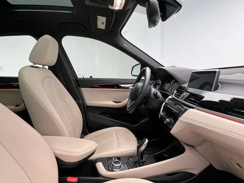 Used 2021 BMW X1 sDrive28i w/ Premium Package image 6
