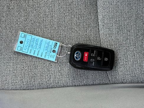 Used 2022 Toyota Sienna LE FWD image 69