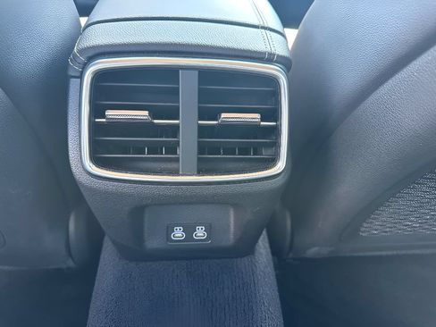 Used 2026 Genesis G70 2.5T RWD image 13