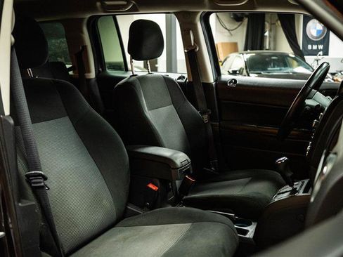 Used 2017 Jeep Patriot Latitude image 13