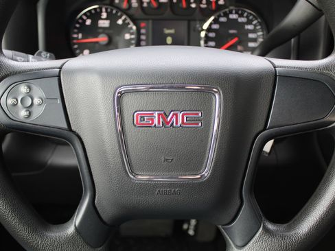 Used 2016 GMC Sierra 1500 SLE image 25