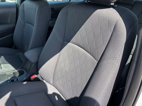 Used 2024 Toyota Corolla LE FWD image 18