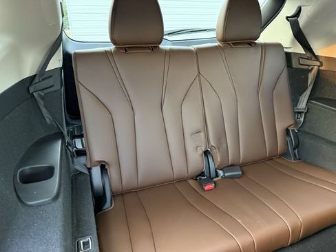 Used 2023 Acura MDX SH-AWD w/ Technology Package image 30