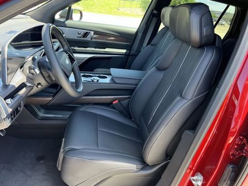 New 2026 Cadillac Vistiq Sport image 23