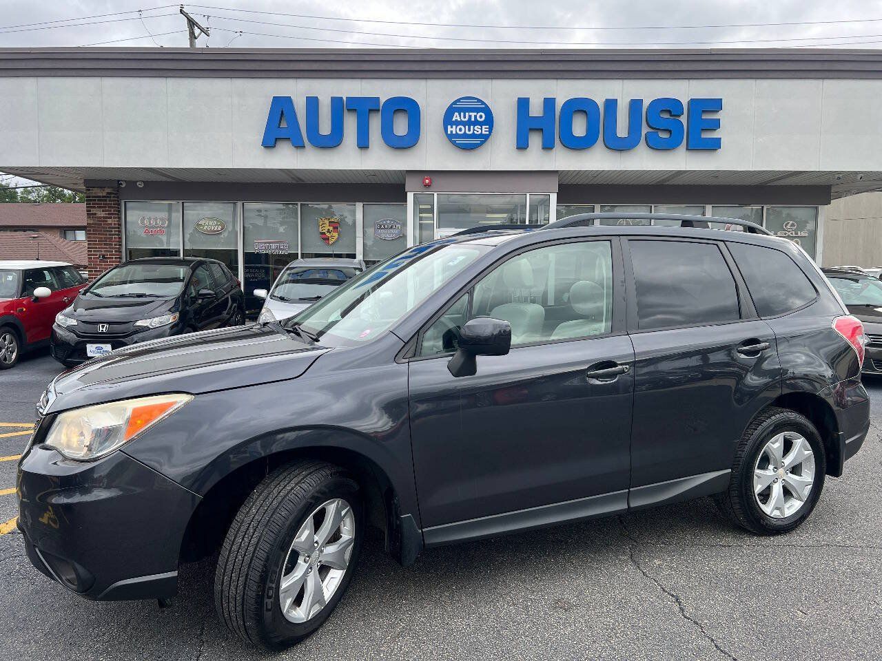Used 2014 Subaru Forester 2.5i Premium w/ All-Weather Package AWD/4WD image 1