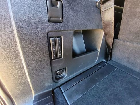 Used 2019 Ford Expedition Platinum image 74