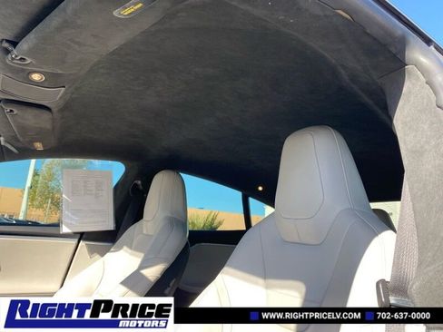 Used 2015 Tesla Model S 70D image 19