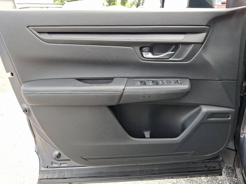 Used 2025 Honda CR-V EX image 12