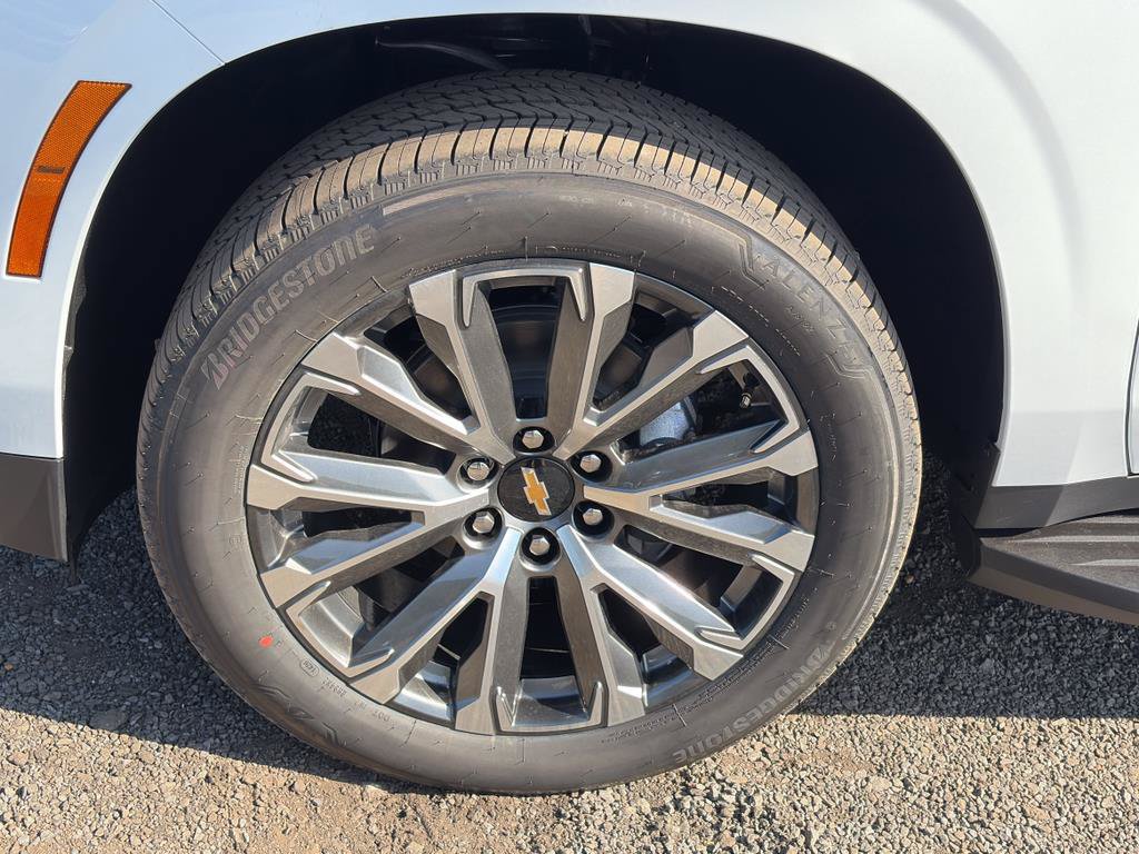 New 2026 Chevrolet Tahoe High Country w/ Sun And Tow Package AWD/4WD image 32
