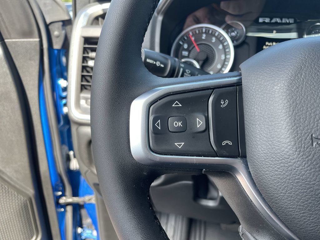 Used 2025 RAM 1500 Big Horn AWD/4WD image 16