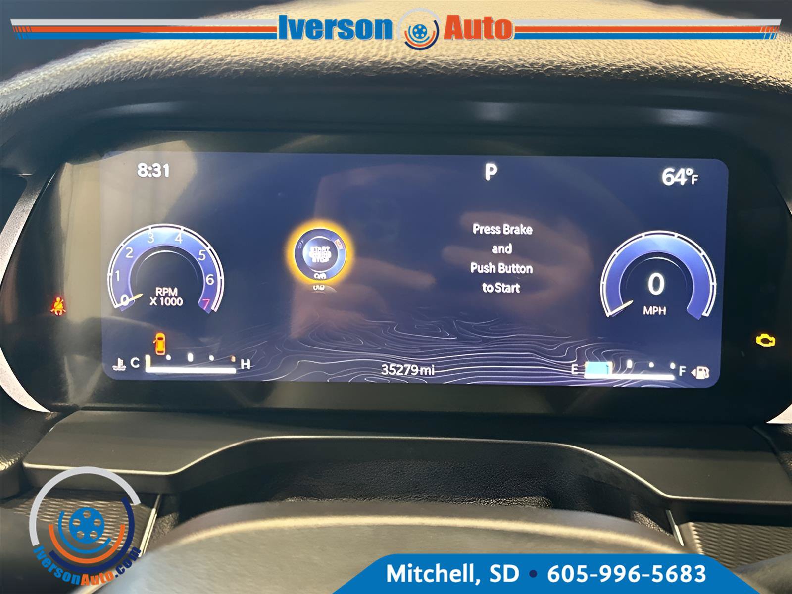 Used 2023 Jeep Grand Cherokee L Laredo AWD/4WD image 17