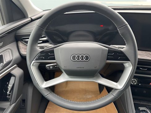 New 2025 Audi Q5 Premium Plus image 30