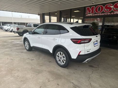 New 2026 Ford Escape Active image 6