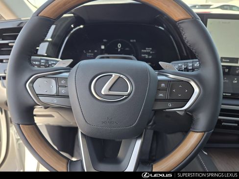 New 2026 Lexus RX 450h AWD image 21