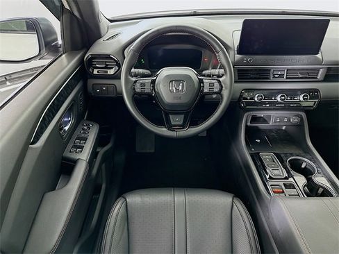 Certified 2026 Honda Passport TrailSport Elite image 3