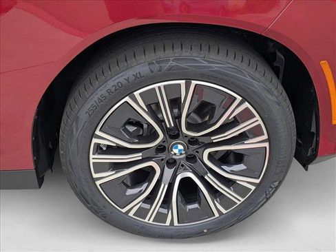 Used 2025 BMW X3 xDrive30i w/ Premium Package image 9