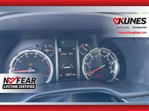 Used 2024 Toyota 4Runner TRD Off-Road Premium image 30