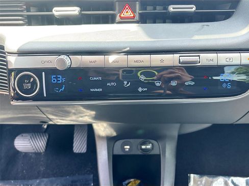 Used 2024 Hyundai Ioniq 5 SEL RWD image 16