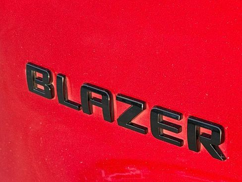 Used 2021 Chevrolet Blazer RS w/ LPO, Floor Liner Package FWD image 9