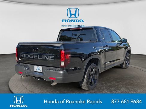 Used 2025 Honda Ridgeline Black Edition image 5