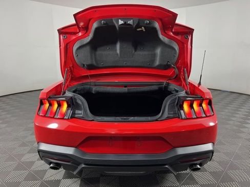 Used 2024 Ford Mustang Premium image 40